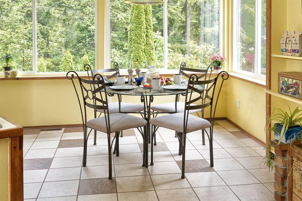 Tall Trees Bed & Breakfast Prince Rupert Εξωτερικό φωτογραφία